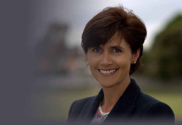 Nicole jacobs dux property group Nicole jacobs of dux property group standing out side smiling at the camera